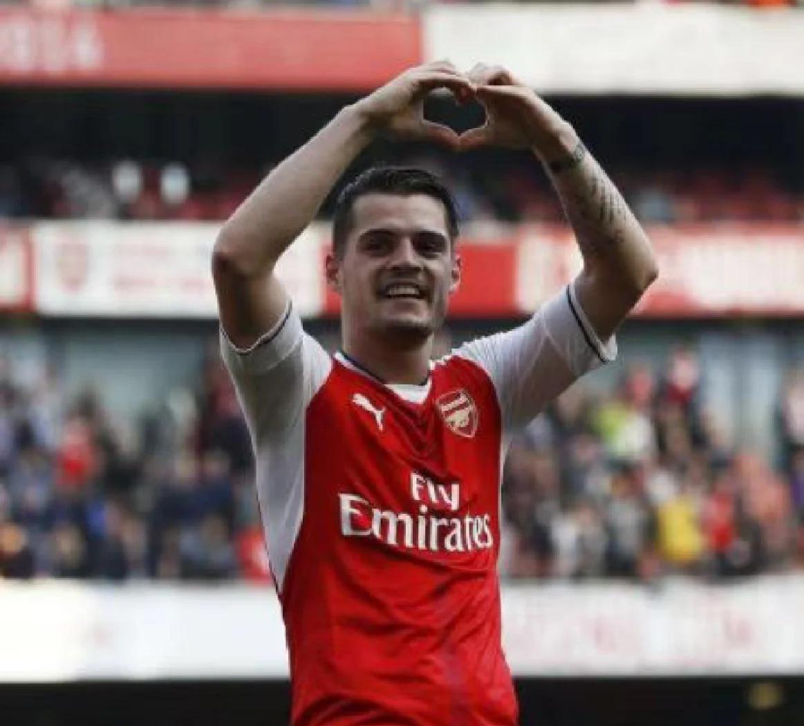 赛前德甲焦点战，纽卡斯尔完成主帅复盘，更衣室稳定，轮换策略被讨论的简单介绍