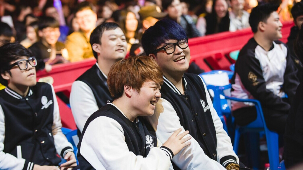 Kaiyun-包含Rookie迎来十二赛季高光表现，TL球迷沸腾！的词条