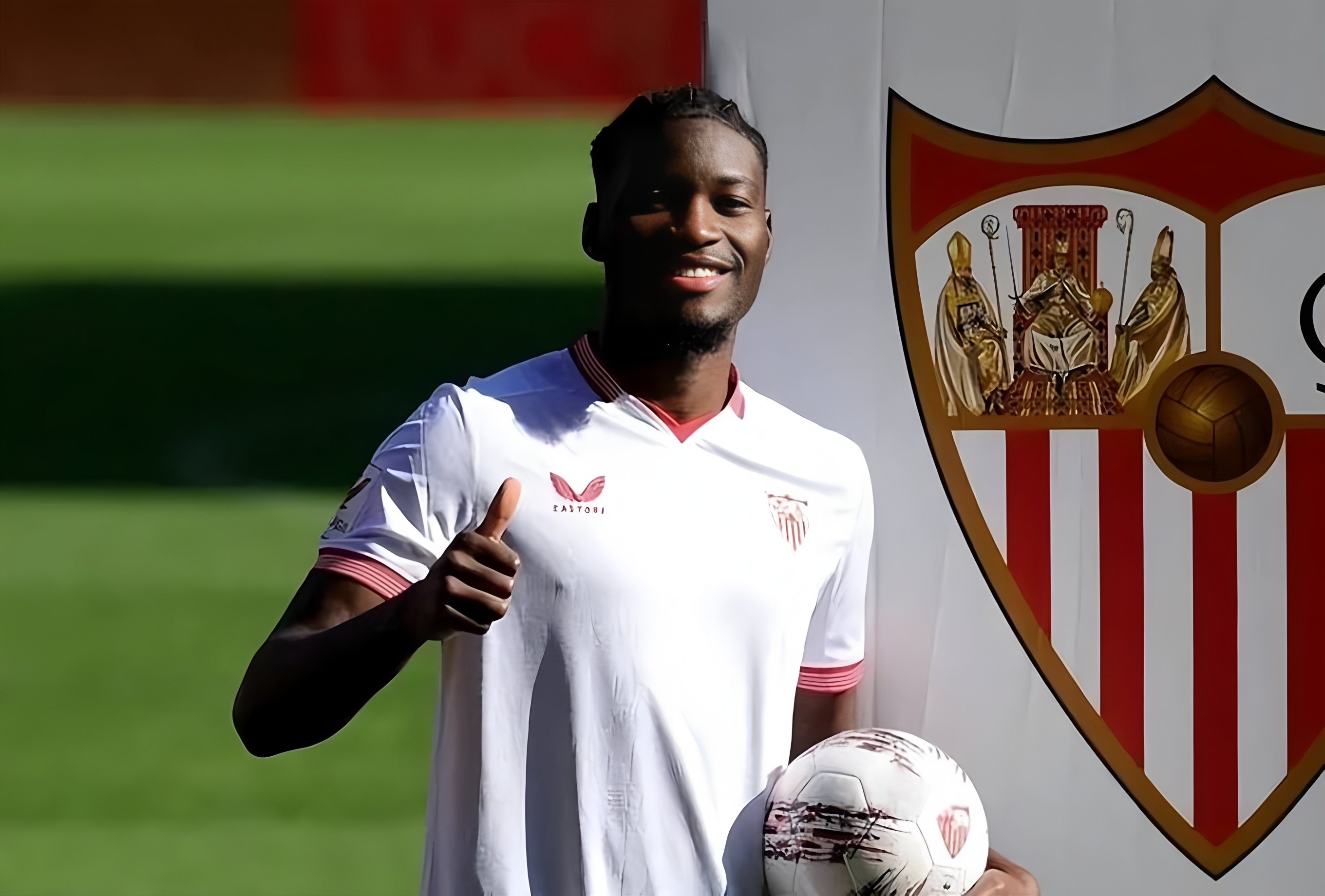 开云体育-姆巴佩在西班牙队比赛中爆冷，问鼎冠军引发热议！的简单介绍