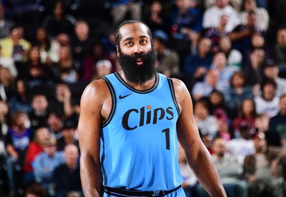 开云-关于哈登在塞尔维亚队比赛中比分优势明显，逆转引发热议！的信息